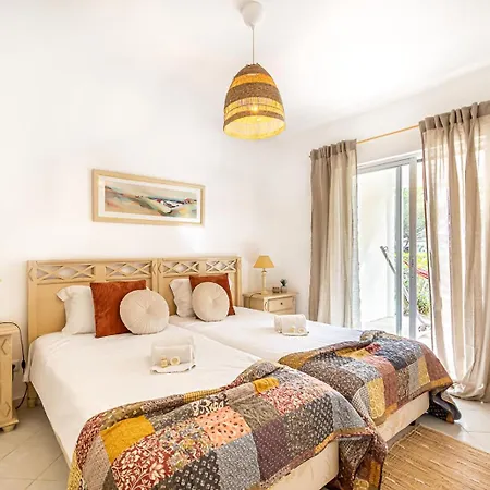 Beguest Balaia 137 * Olhos de Agua (Albufeira)