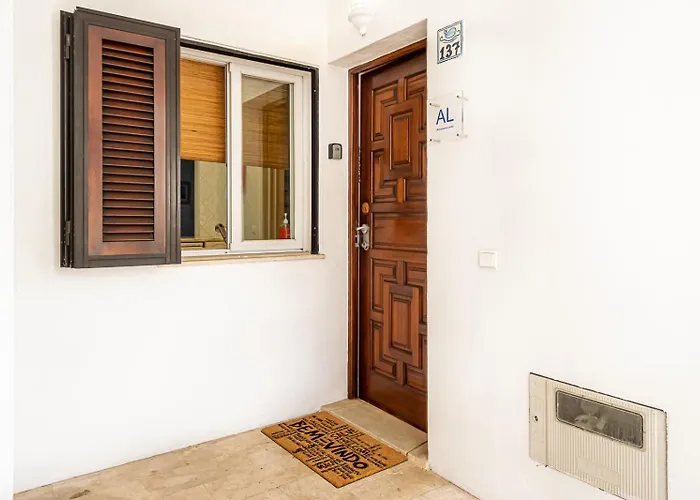 Beguest Balaia 137 אלבופיירה