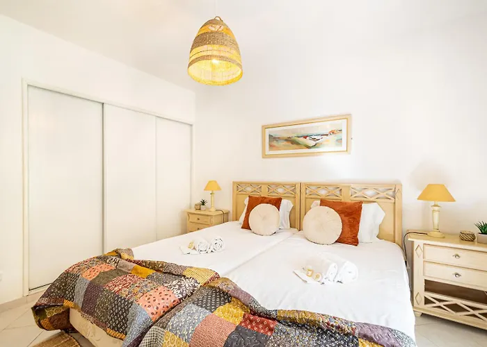 Beguest Balaia 137 אלבופיירה